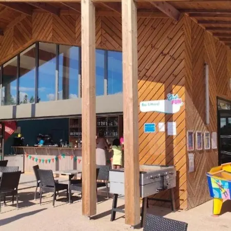 Κάμπινγκ Mh 476 2chambres Et 1 Salle De Bain Dans 4 Etoiles Saint-Julien-en-Born