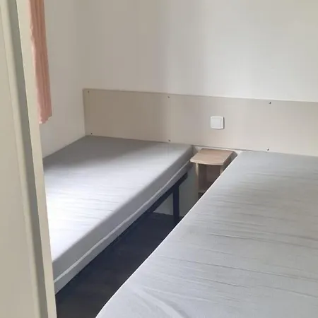 Mh 476 2chambres Et 1 Salle De Bain Dans 4 Etoiles * Saint-Julien-en-Born
